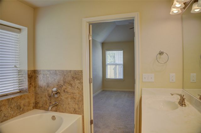 10715 Masters Circle, Jenks, OK 74037