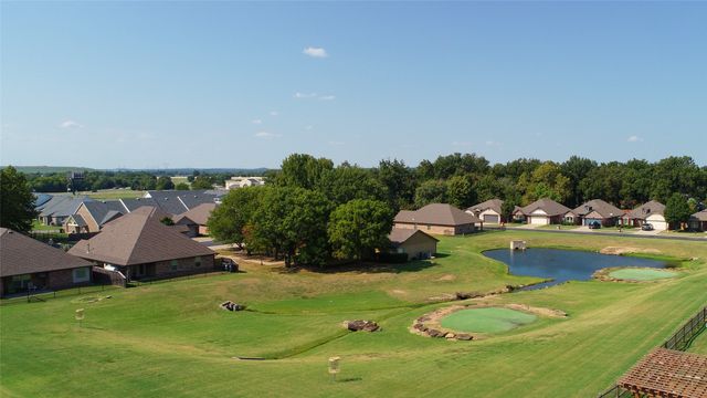 10715 Masters Circle, Jenks, OK 74037