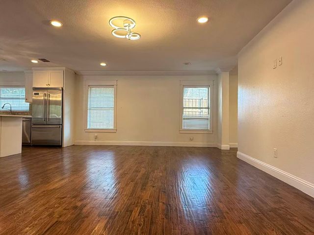 6121 Preston Haven Drive, Dallas, TX 75230