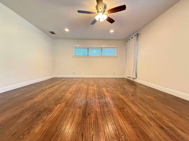 6121 Preston Haven Drive, Dallas, TX 75230