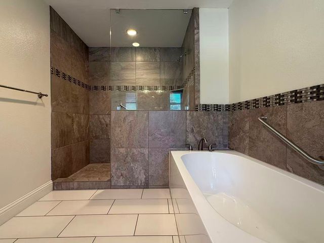 6121 Preston Haven Drive, Dallas, TX 75230