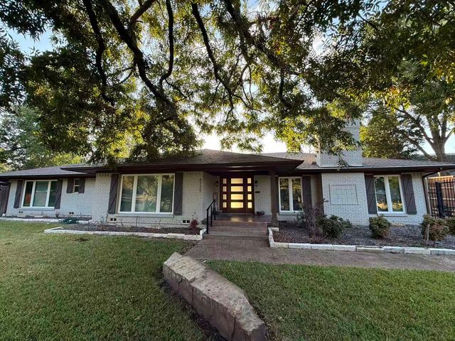 6121 Preston Haven Drive, Dallas, TX 75230