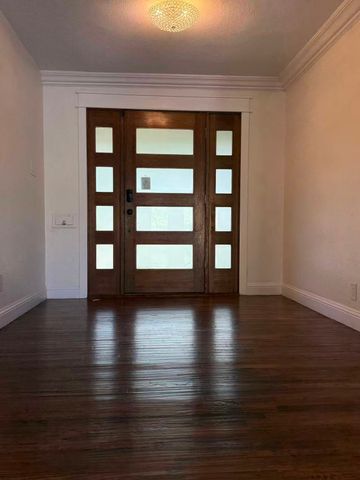 6121 Preston Haven Drive, Dallas, TX 75230