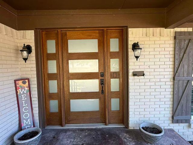 6121 Preston Haven Drive, Dallas, TX 75230