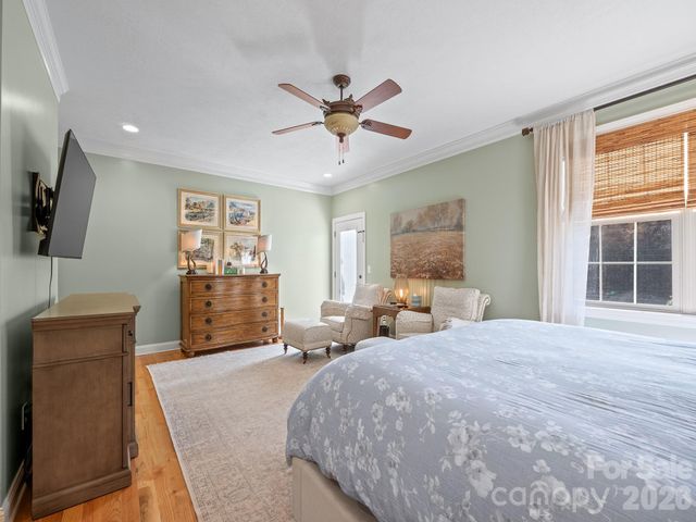 4852 Brookridge Drive NE, Hickory, NC 28601