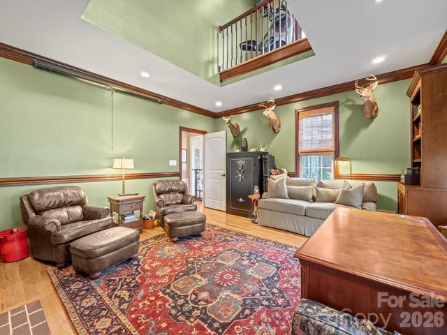 4852 Brookridge Drive NE, Hickory, NC 28601