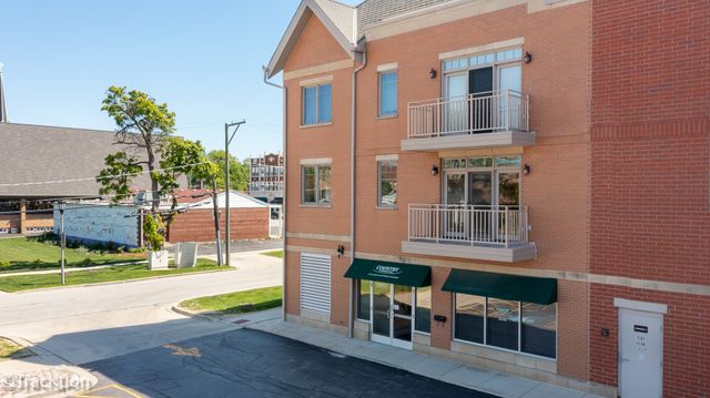 310 S Main Street 202, Lombard, IL 60148