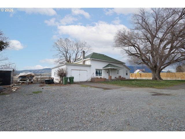63150 BOOTH Ln, La Grande, OR 97850