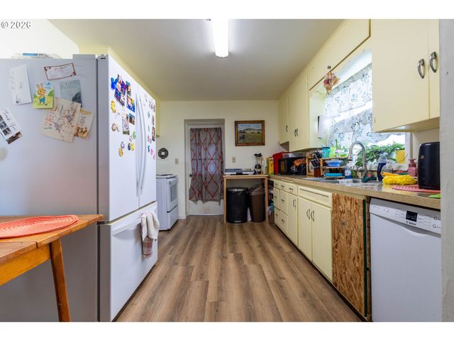 63150 BOOTH Ln, La Grande, OR 97850