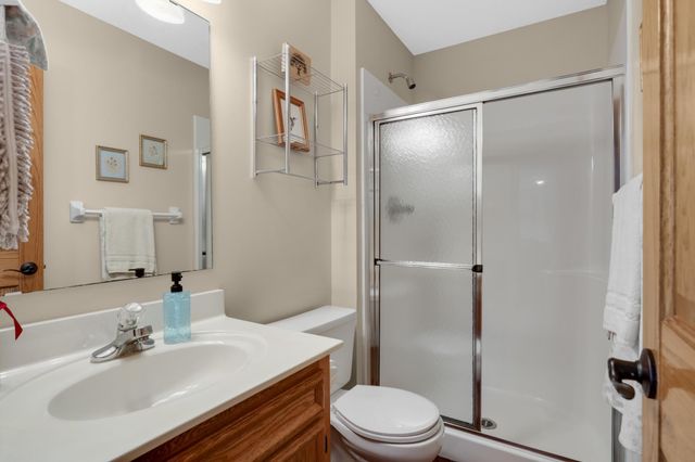 7330 Bancroft Way, Inver Grove Heights, MN 55077