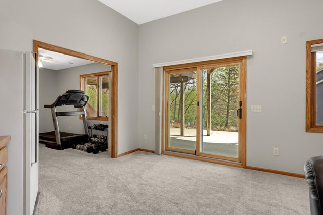 7330 Bancroft Way, Inver Grove Heights, MN 55077