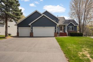 7330 Bancroft Way, Inver Grove Heights, MN 55077