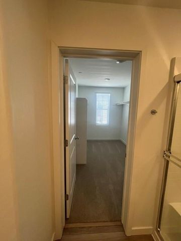 4163 Scarlet Ct, Merced, CA 95348