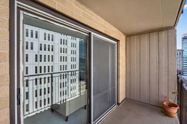 121 Washington Avenue S 1613, Minneapolis, MN 55401