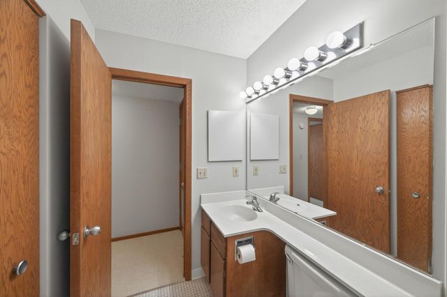 121 Washington Avenue S 1613, Minneapolis, MN 55401