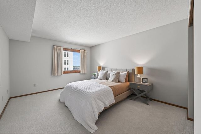 121 Washington Avenue S 1613, Minneapolis, MN 55401