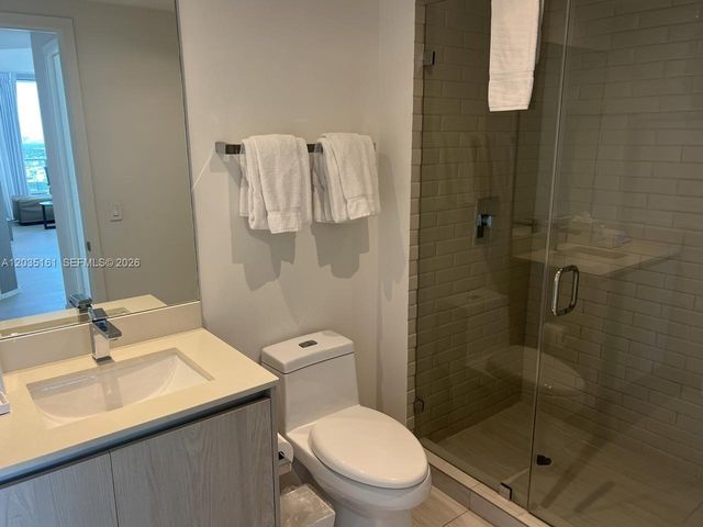 4010 S OCEAN DR R2402, Hollywood, FL 33019