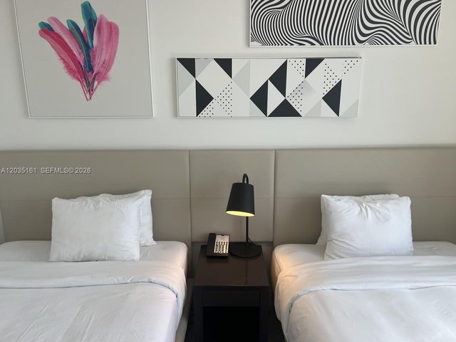 4010 S OCEAN DR R2402, Hollywood, FL 33019