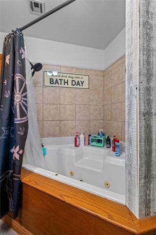 15795 N 59 Highway, Summers, AR 72769