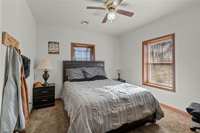 15795 N 59 Highway, Summers, AR 72769