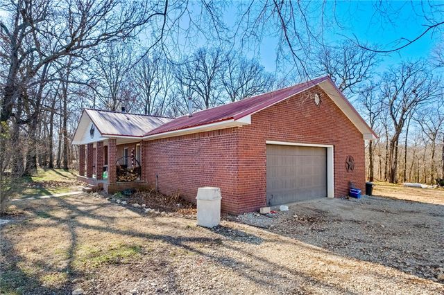 15795 N 59 Highway, Summers, AR 72769