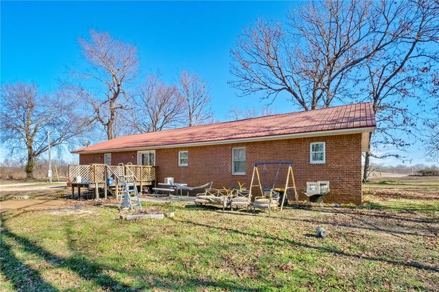 15795 N 59 Highway, Summers, AR 72769