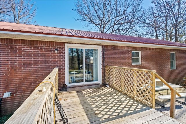 15795 N 59 Highway, Summers, AR 72769