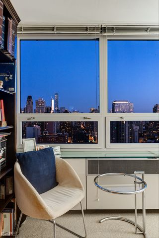 88 W Schiller Street 2602, Chicago, IL 60610