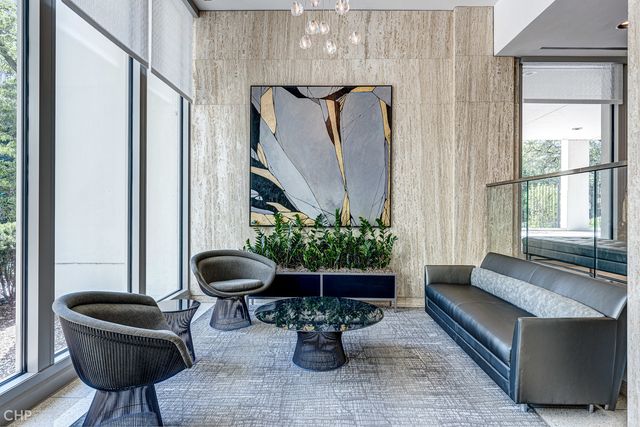 88 W Schiller Street 2602, Chicago, IL 60610