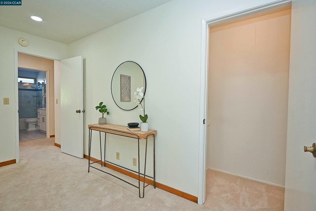 1288 Pine Creek Way Apt C, Concord, CA 94520