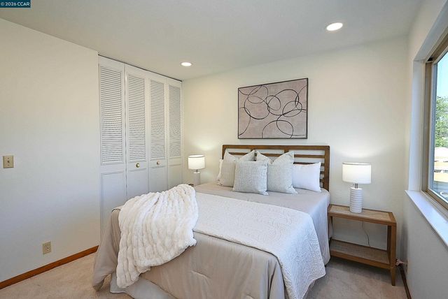 1288 Pine Creek Way Apt C, Concord, CA 94520