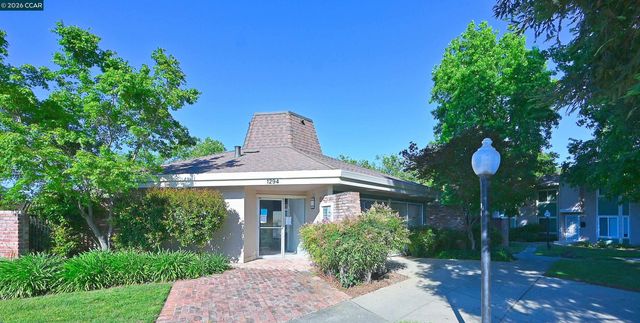 1288 Pine Creek Way Apt C, Concord, CA 94520