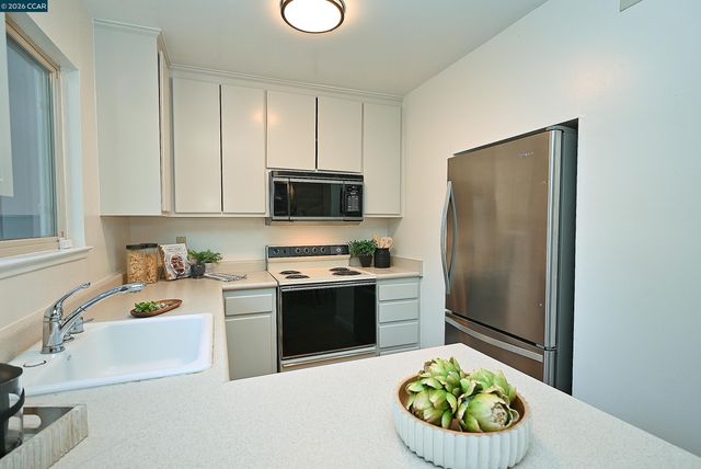 1288 Pine Creek Way Apt C, Concord, CA 94520