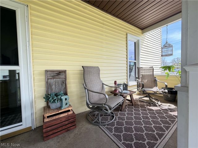 103 W Shafer Avenue, Dover, OH 44622