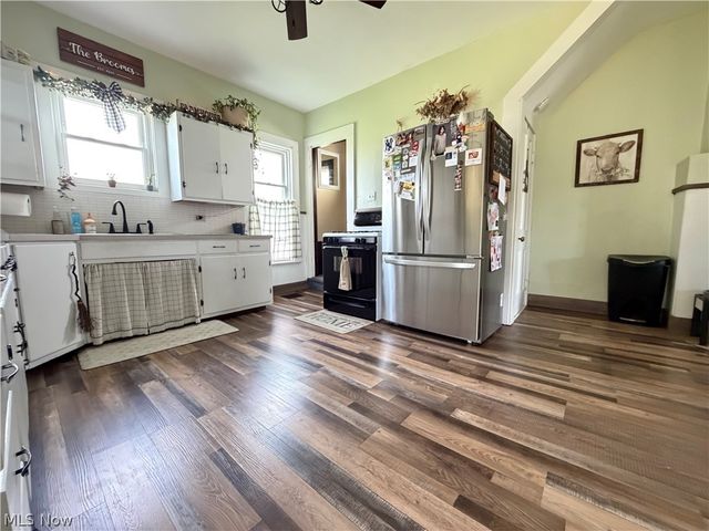 103 W Shafer Avenue, Dover, OH 44622