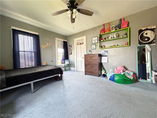 103 W Shafer Avenue, Dover, OH 44622