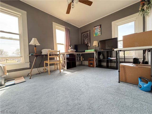 103 W Shafer Avenue, Dover, OH 44622