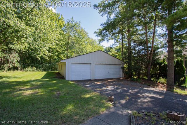 11224 24 Mile Road, Shelby Twp, MI 48316