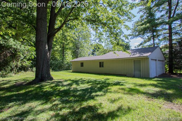 11224 24 Mile Road, Shelby Twp, MI 48316