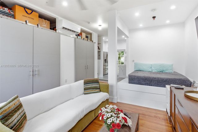 750 Espanola Way 5, Miami Beach, FL 33139