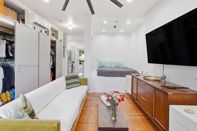 750 Espanola Way 5, Miami Beach, FL 33139