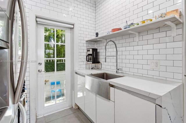 750 Espanola Way 5, Miami Beach, FL 33139