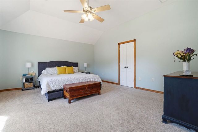 303 Azalea Ln, Cache, OK 73527