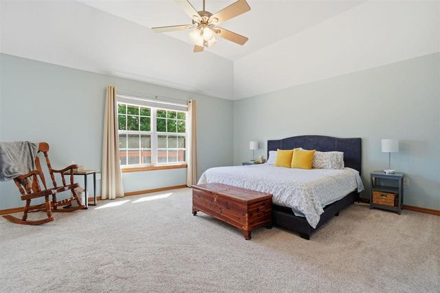 303 Azalea Ln, Cache, OK 73527
