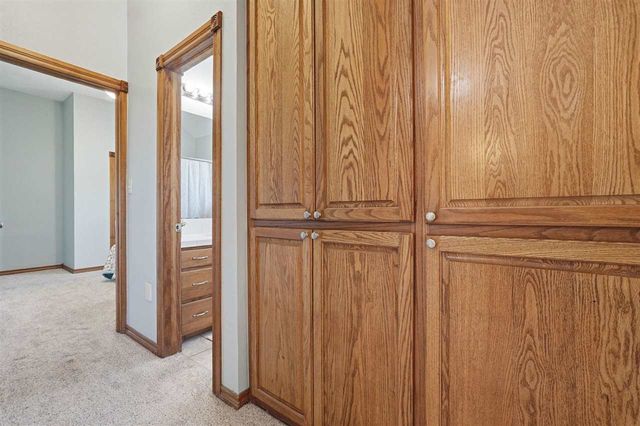 303 Azalea Ln, Cache, OK 73527