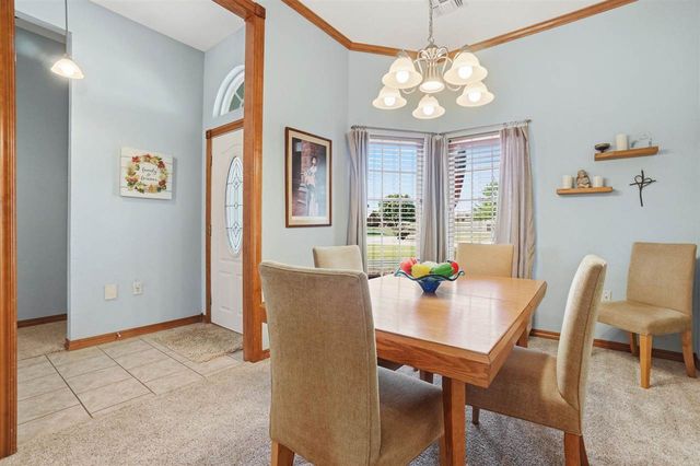 303 Azalea Ln, Cache, OK 73527