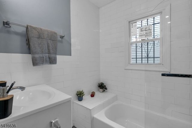 705 S 15Th St, Newark City, NJ 07103