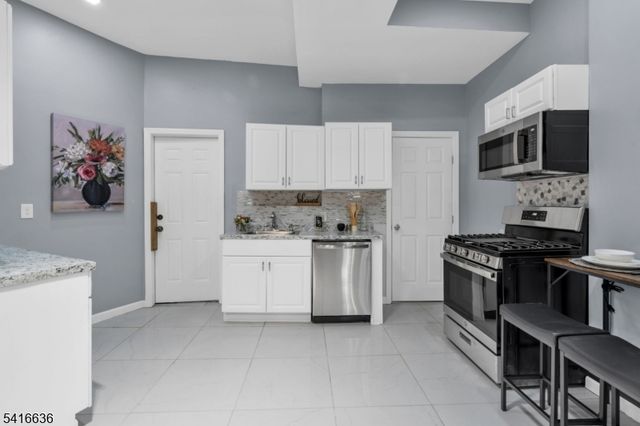 705 S 15Th St, Newark City, NJ 07103