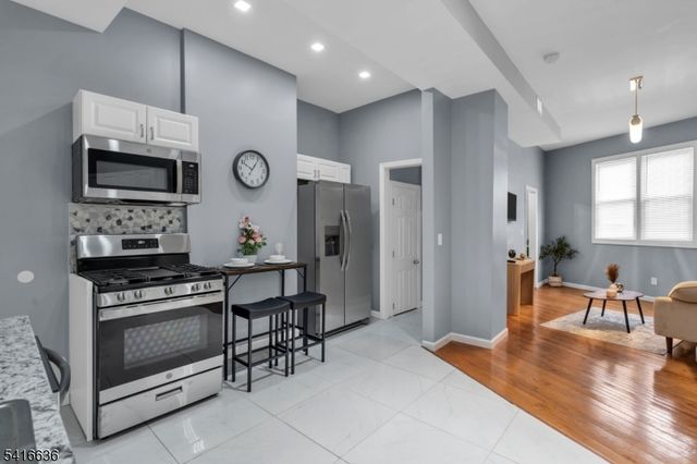 705 S 15Th St, Newark City, NJ 07103