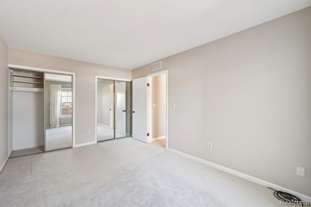 23737 Stonehenge Boulevard, Novi, MI 48375